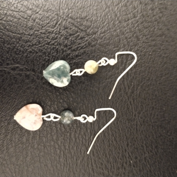 Earrings - Picture 4 of 9